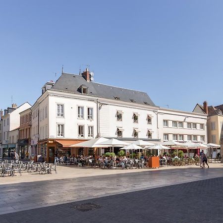 L'Elegance : T2 Proche Cathedrale De Chartres. Apartment Luaran gambar